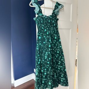 Hill House Home Ellie Nap Dress size Small green print